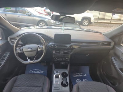 Ford Kuga 2.5 Full Hybrid 190 CV CVT 2WD ST-Line Design (12)