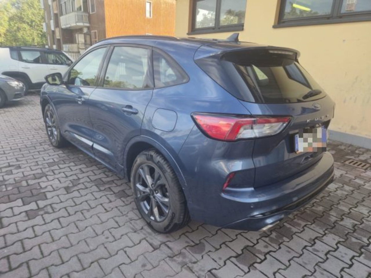 Ford Kuga 2.5 Full Hybrid 190 CV CVT 2WD ST-Line Design (5)
