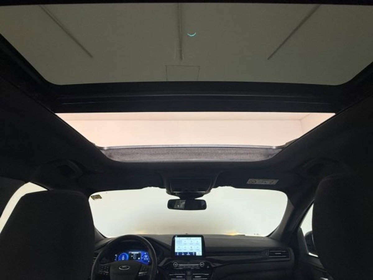 Ford Kuga 2.5 Full Hybrid 190 CV CVT 2WD ST-Line X (11)