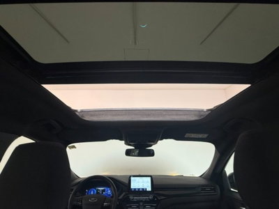 Ford Kuga 2.5 Full Hybrid 190 CV CVT 2WD ST-Line X (11)