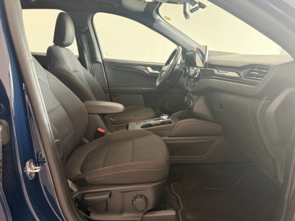 Ford Kuga 2.5 Full Hybrid 190 CV CVT 2WD ST-Line X (17)