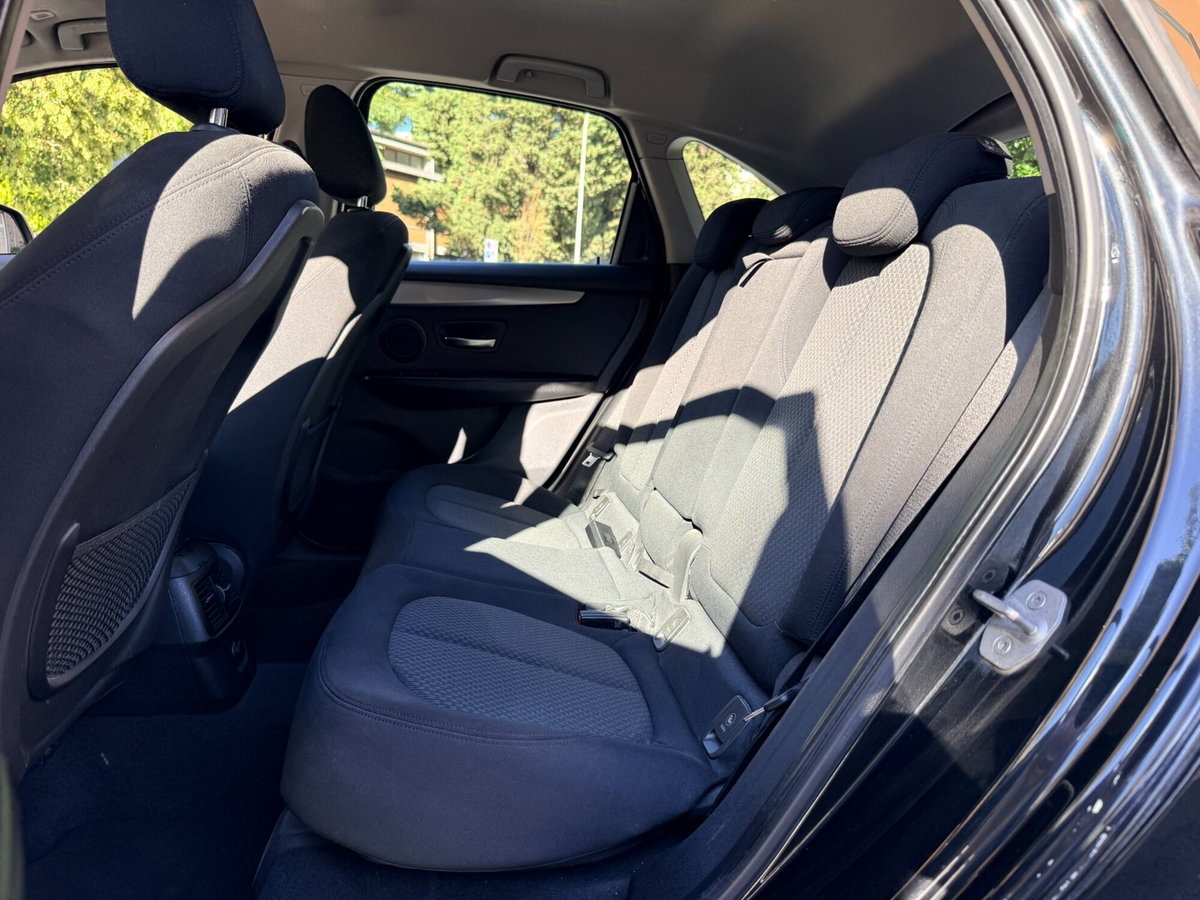 BMW Serie 2 Active Tourer 218d xDrive  Advantage (9)