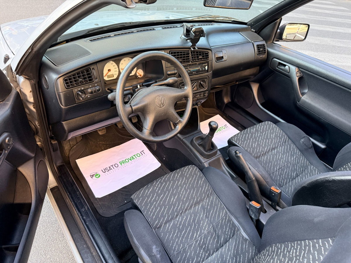 Volkswagen Golf Cabrio 1.6 cat Avantgarde (12)