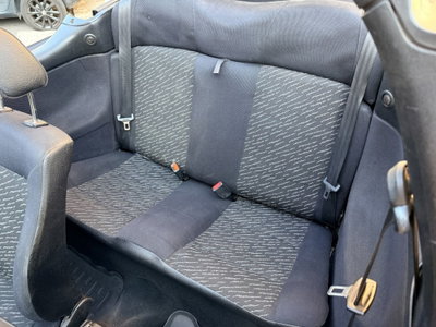 Volkswagen Golf Cabrio 1.6 cat Avantgarde (14)