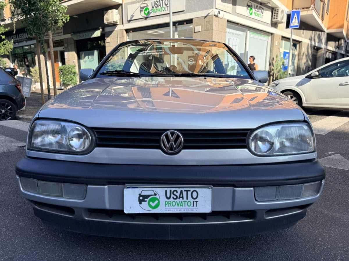 Volkswagen Golf Cabrio 1.6 cat Avantgarde (4)