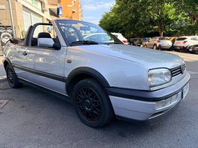 Volkswagen Golf Cabrio 1.6 cat Avantgarde (6)