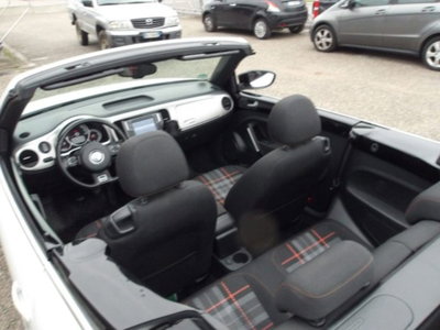 Volkswagen Maggiolino Cabrio 1.2 TSI Design BlueMotion Technology (11)