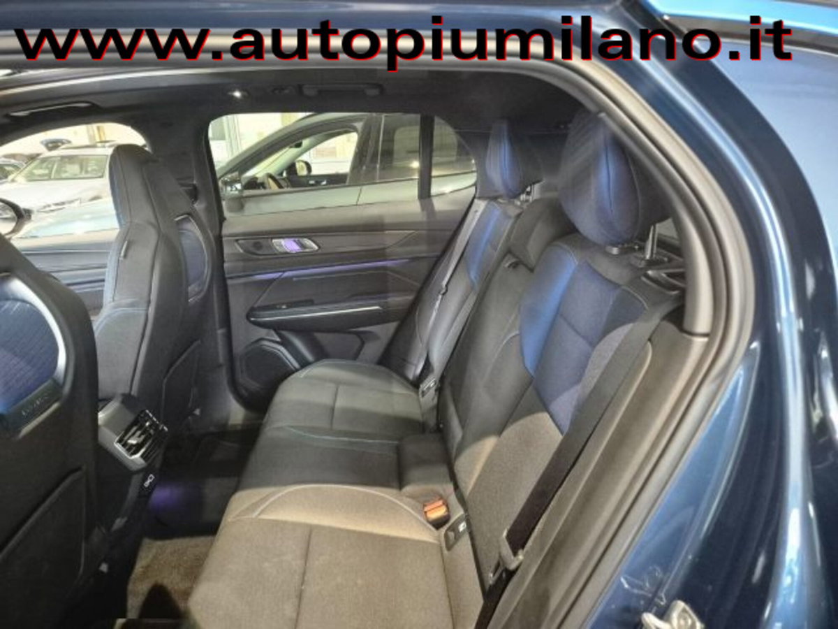 Lynk & Co 01 01 1.5 td phev (7)
