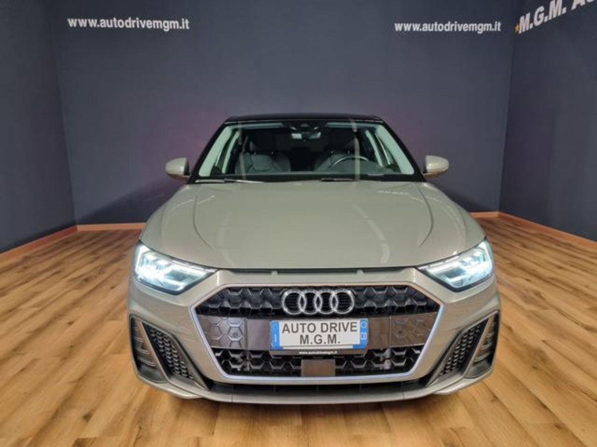 Audi A1 Sportback 30 TFSI S tronic Identity Black (5)