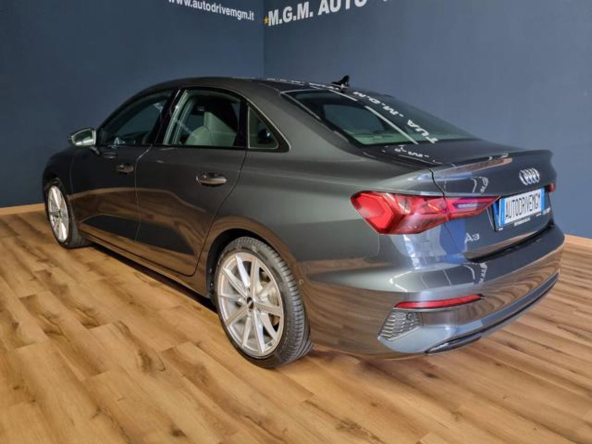 Audi A3 Sedan 35 TFSI S tronic Business Advanced (16)