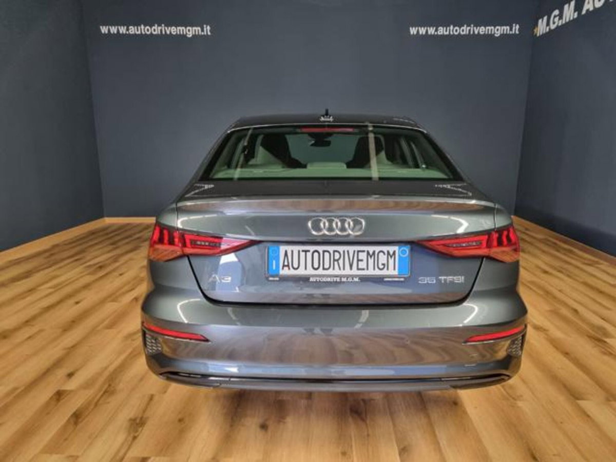 Audi A3 Sedan 35 TFSI S tronic Business Advanced (3)