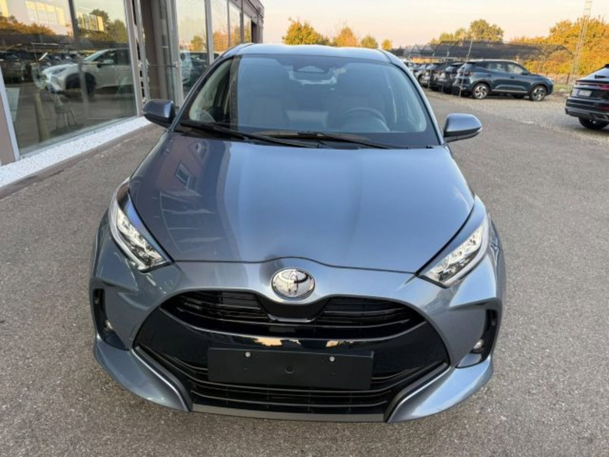 Toyota Yaris 1.5 Hybrid 5 porte Energy (4)