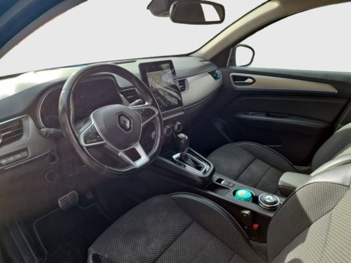 Renault Arkana E-Tech 145 CV Intens (10)