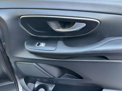 Mercedes-Benz Classe V 250 d Automatic 4Matic Sport Compact (18)