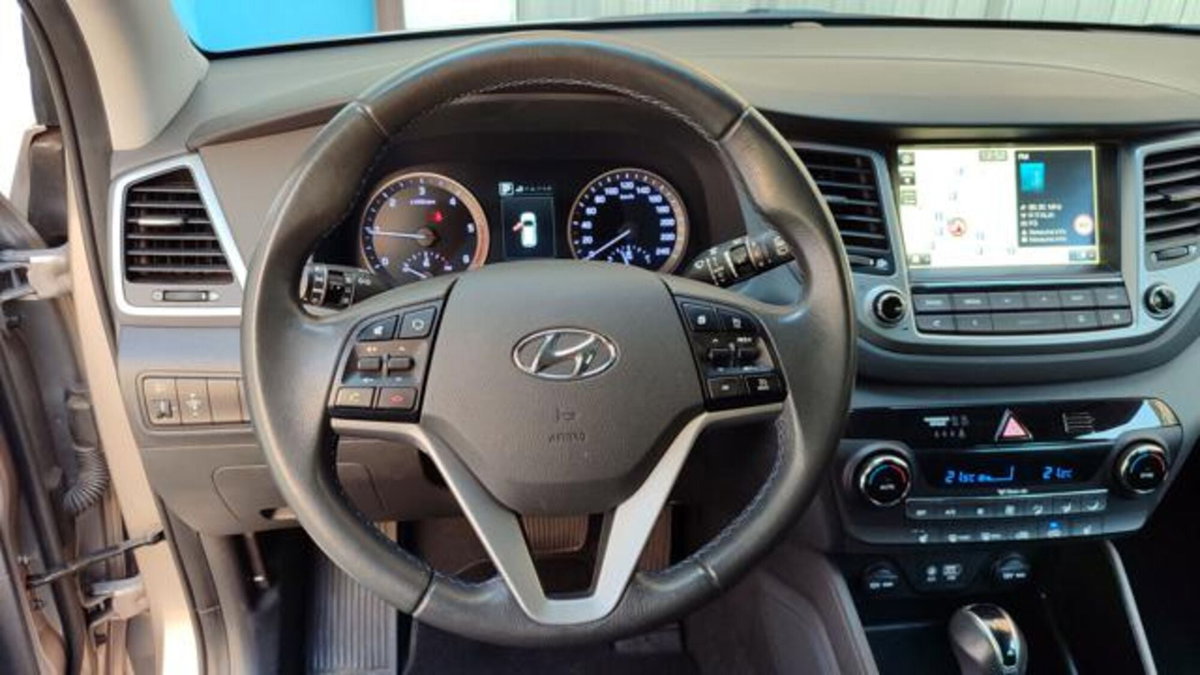 Hyundai Tucson 1.7 CRDi Sound Edition (10)