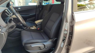 Hyundai Tucson 1.7 CRDi Sound Edition (17)