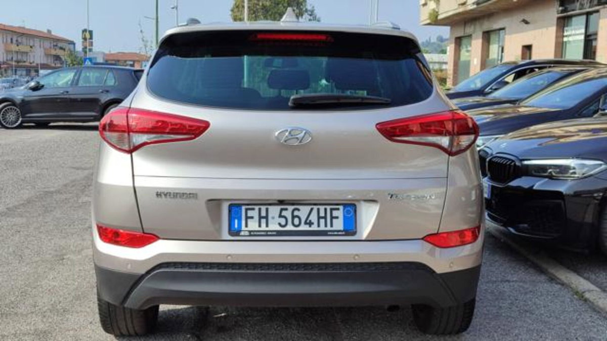 Hyundai Tucson 1.7 CRDi Sound Edition (4)