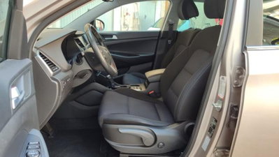 Hyundai Tucson 1.7 CRDi Sound Edition (7)