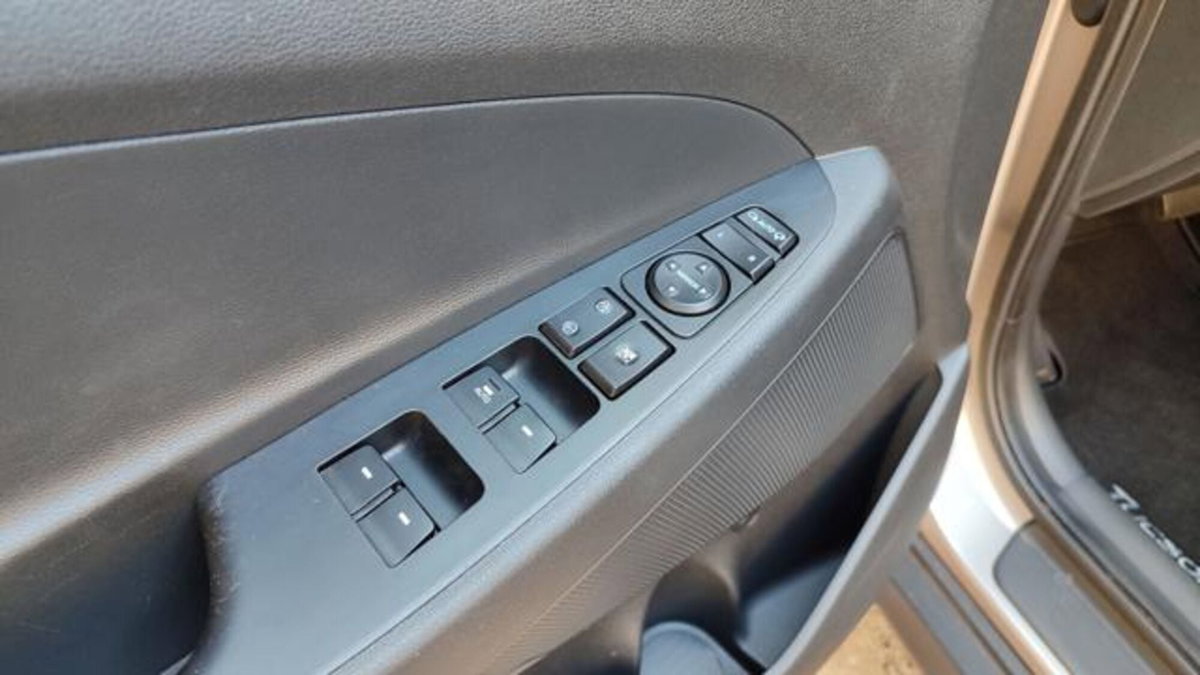 Hyundai Tucson 1.7 CRDi Sound Edition (8)