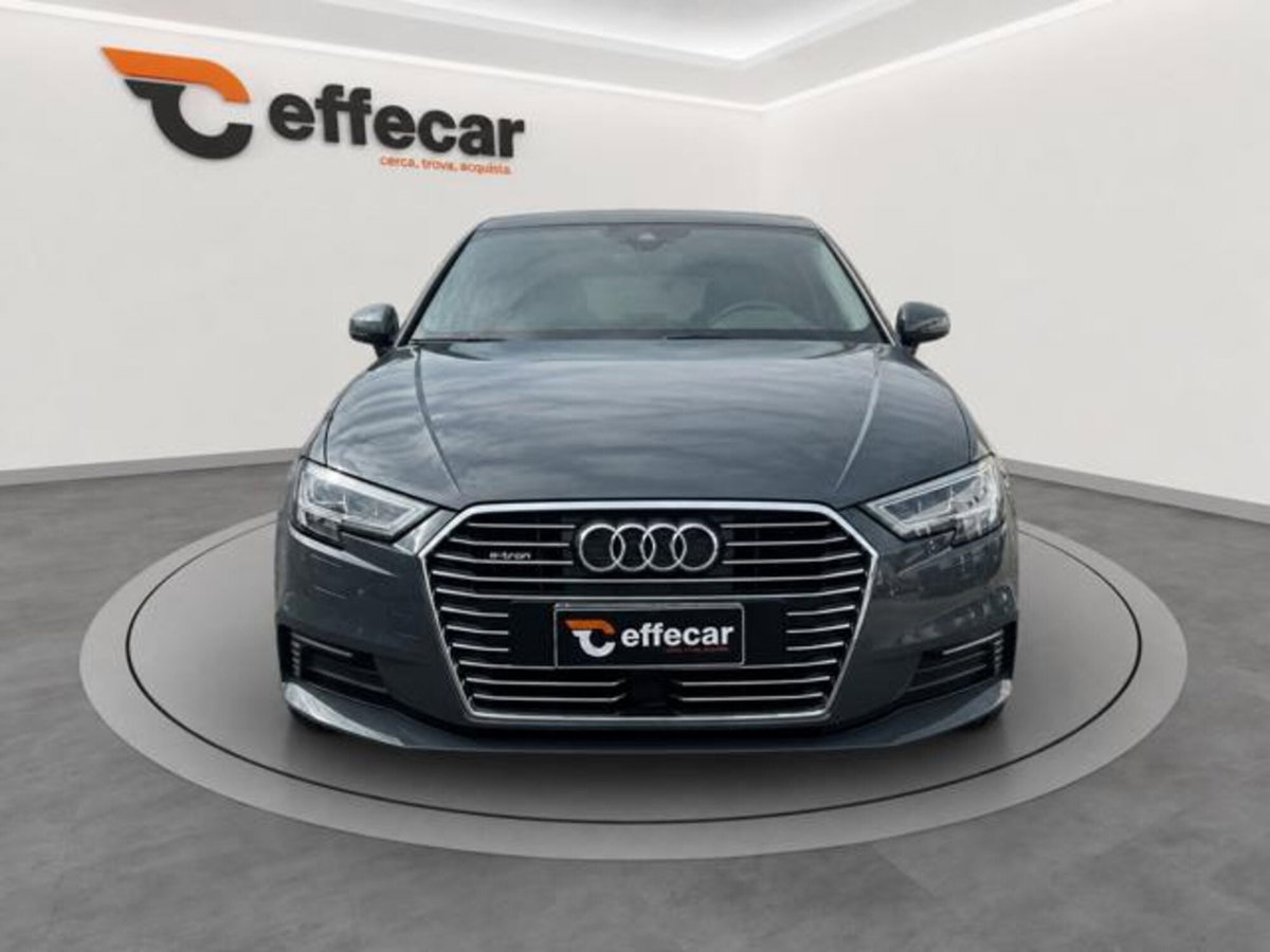 Audi A3 Sportback 40 TFSI S tronic Admired (2)