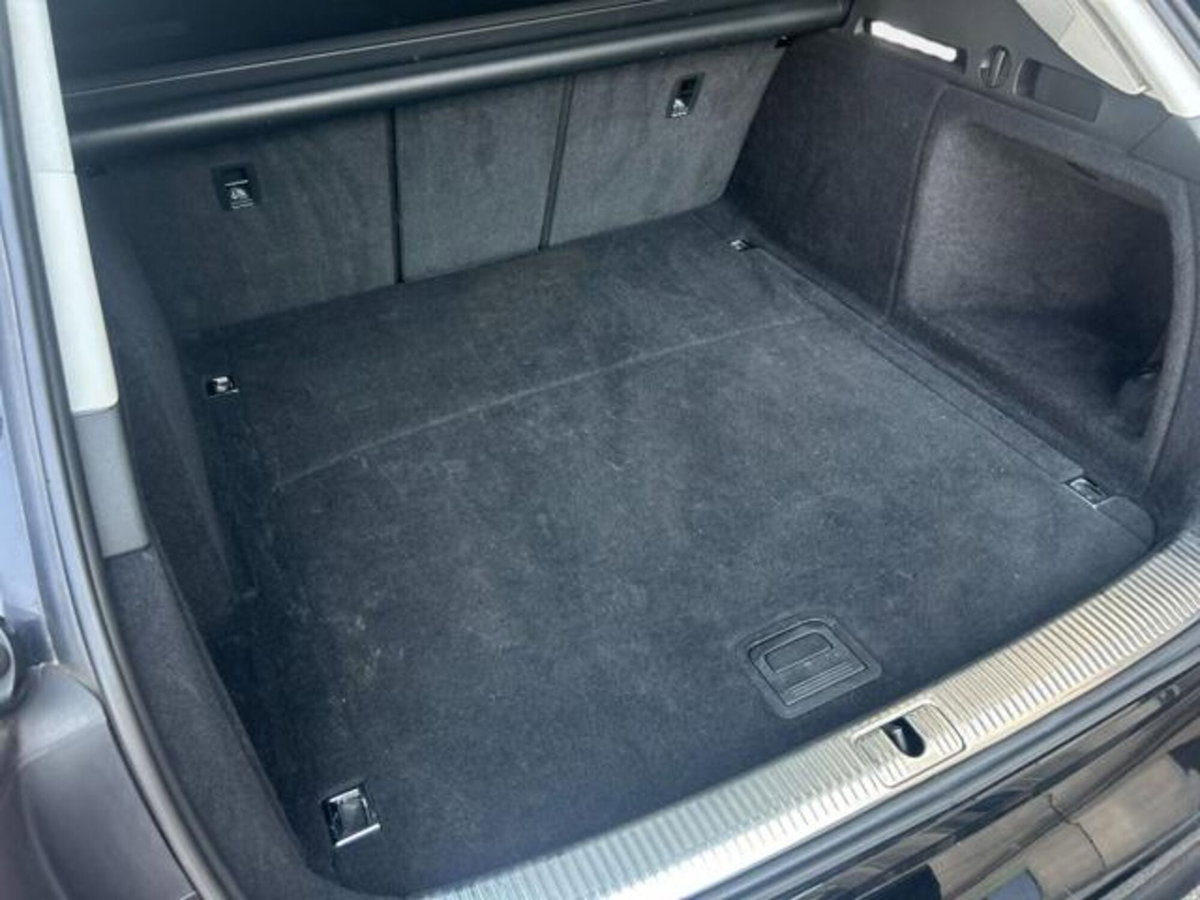 Audi A4 Avant 40 TDI quattro S tronic S line edition (14)