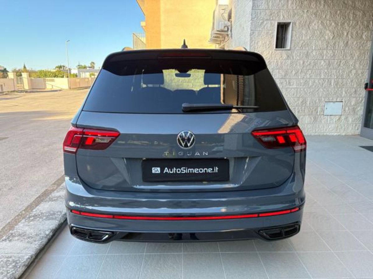 Volkswagen Tiguan 2.0 TDI 150 CV SCR DSG 4MOTION R-Line (6)