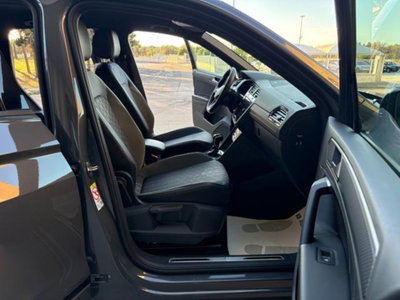 Volkswagen Tiguan 2.0 TDI 150 CV SCR DSG 4MOTION R-Line (9)