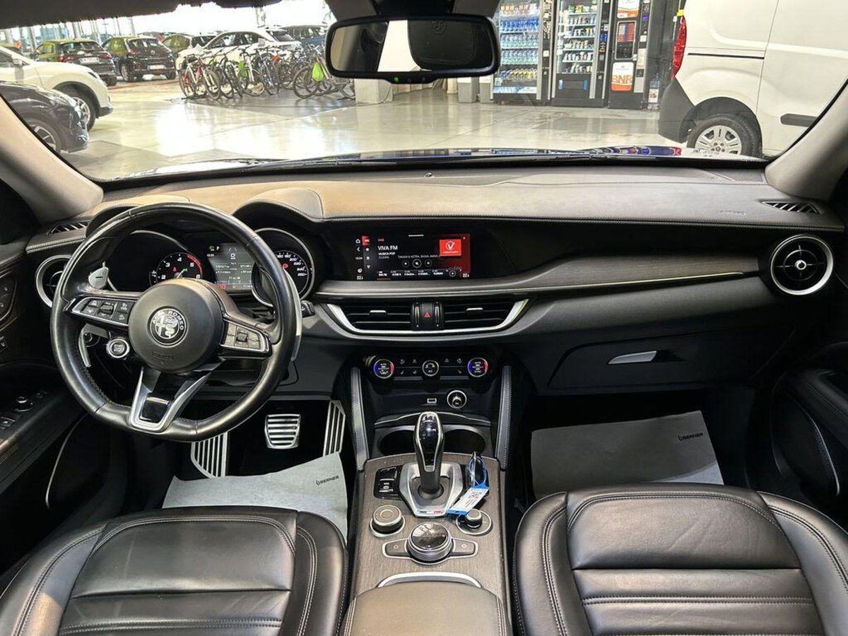 Alfa Romeo Stelvio 2.2 t Intensa Q4 210cv auto (11)