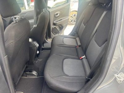 Jeep Renegade 1.0 T3 80th Anniversary (11)