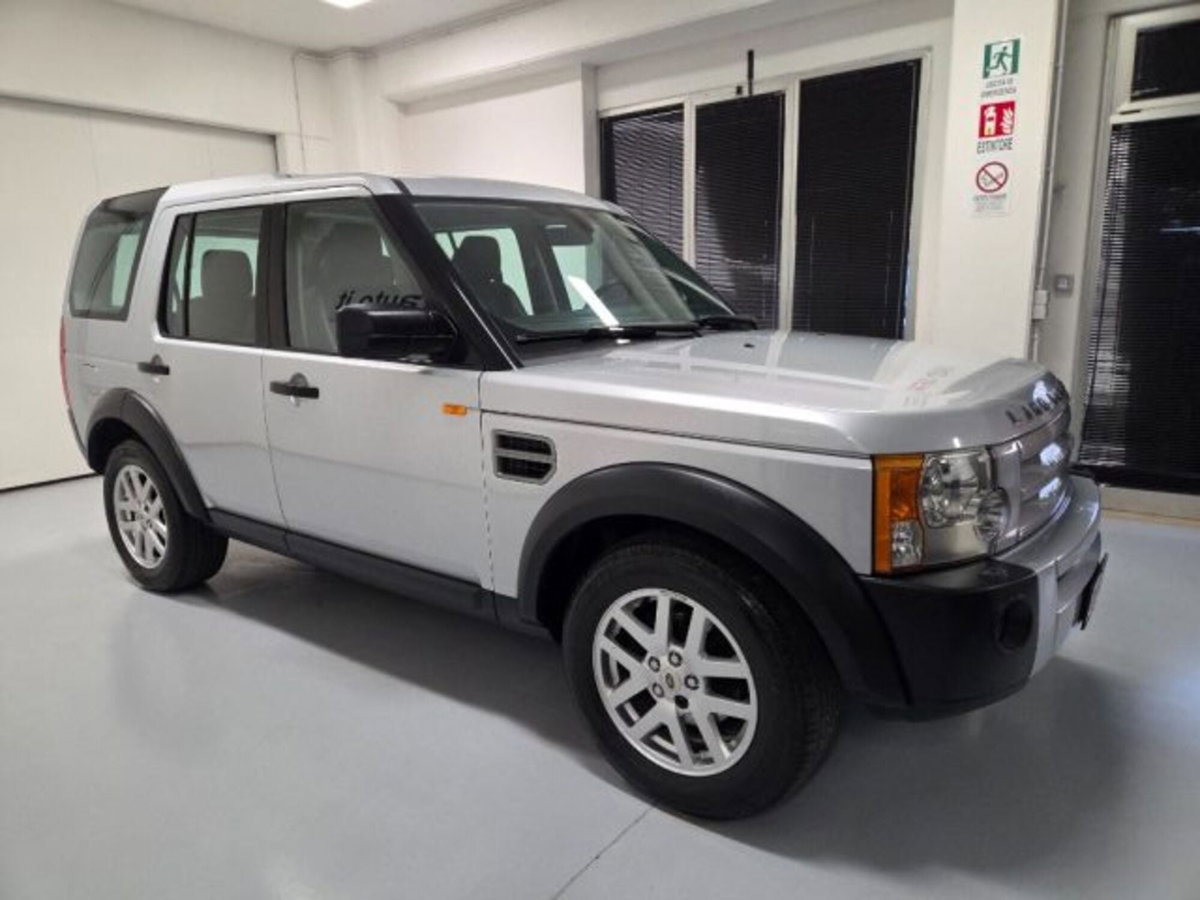 Land Rover Discovery 3 2.7 TDV6 HSE (3)