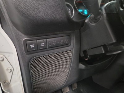 Jeep Wrangler Unlimited 2.8 CRD DPF Rubicon Auto (14)