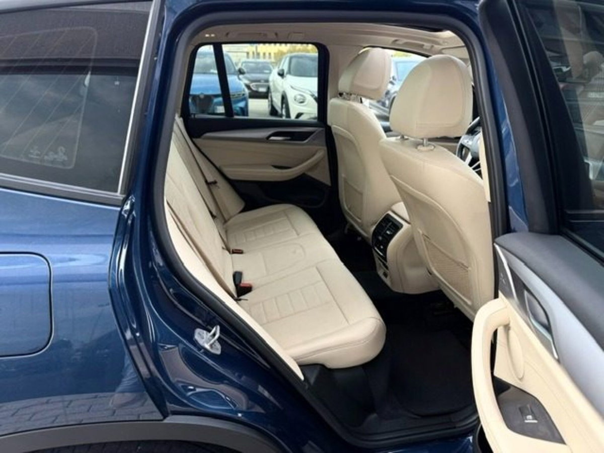 BMW X3 xDrive20d 48V (12)