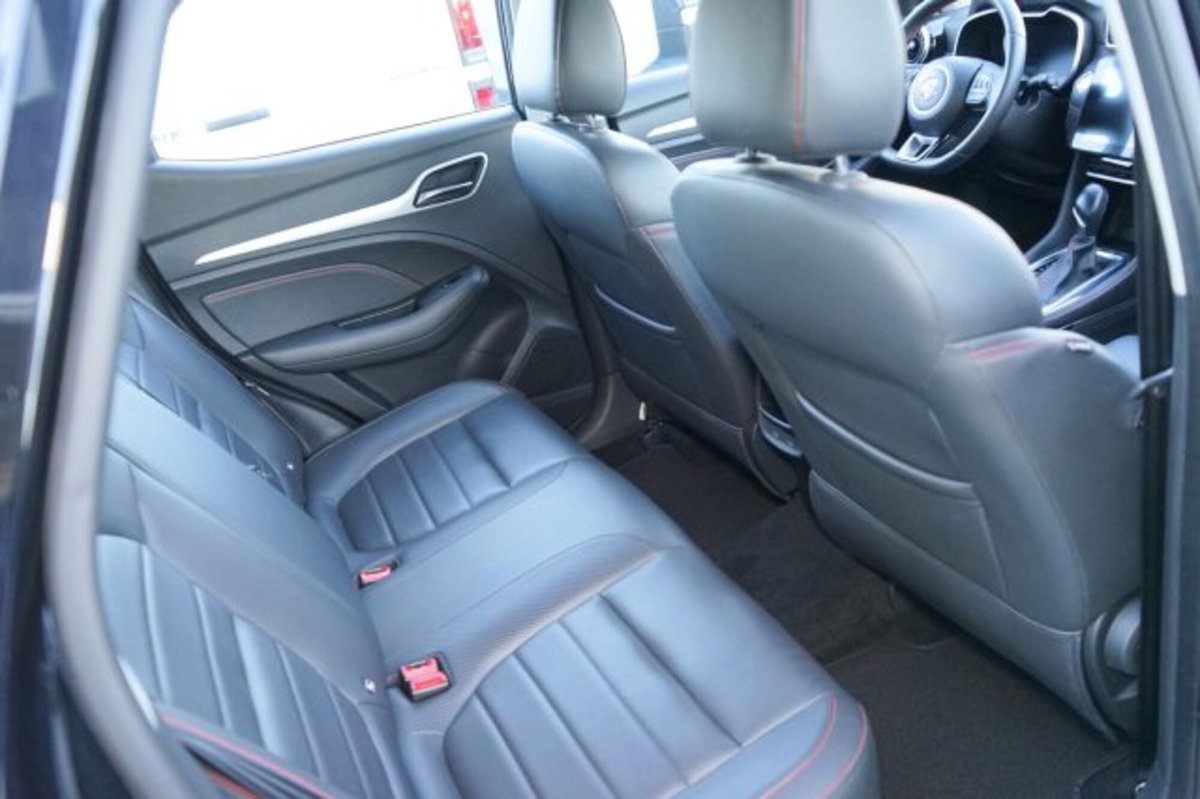 Mg ZS (2021-->) ZS 1.0T-GDI aut. Comfort (15)