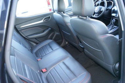 Mg ZS (2021-->) ZS 1.0T-GDI aut. Comfort (15)