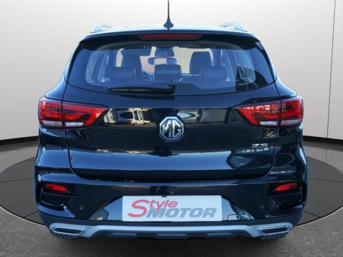 Mg ZS (2021-->) ZS 1.0T-GDI aut. Comfort (16)