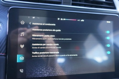 Mg ZS (2021-->) ZS 1.0T-GDI aut. Comfort (9)