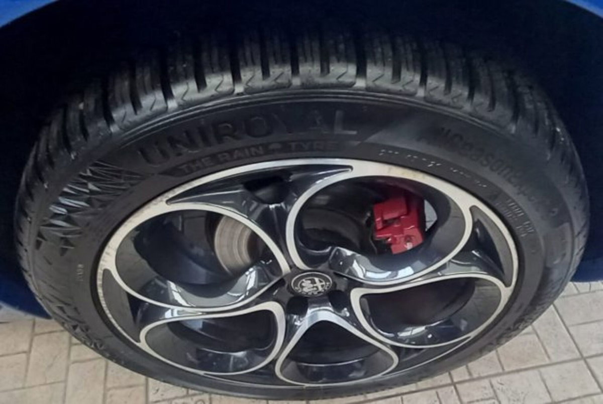 Alfa Romeo Stelvio Stelvio 2.2 Turbodiesel 210 CV AT8 Q4 Veloce (5)