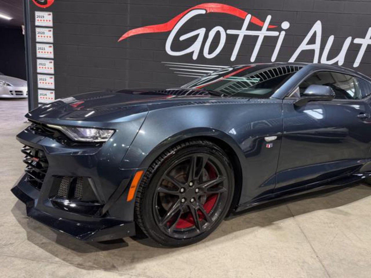 Chevrolet Camaro Coupé 6.2L V8 Coupé (7)