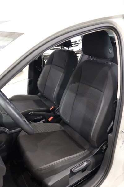 Volkswagen Taigo 1.0 tsi Life 95cv (10)