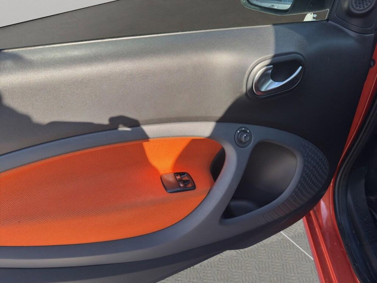 smart Fortwo 70 1.0 Urban (15)