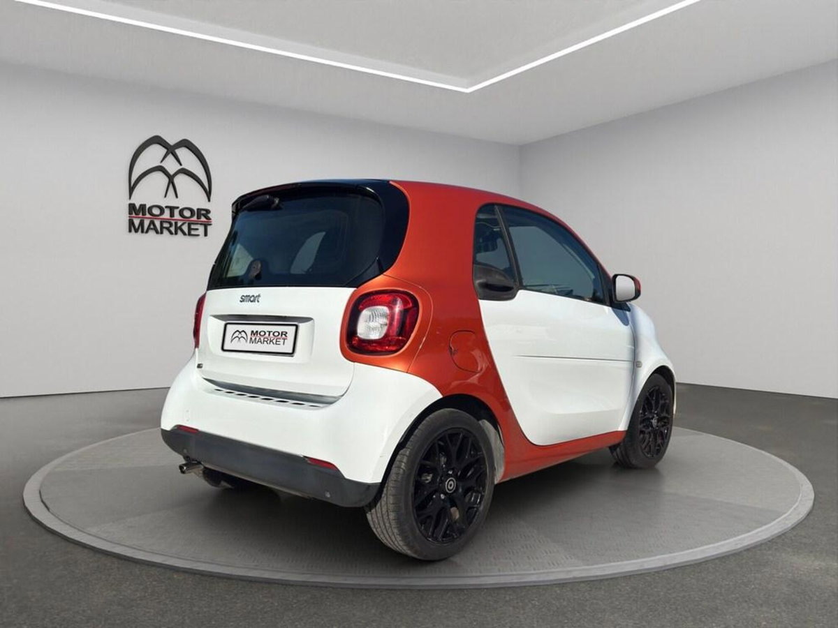 smart Fortwo 70 1.0 Urban (7)
