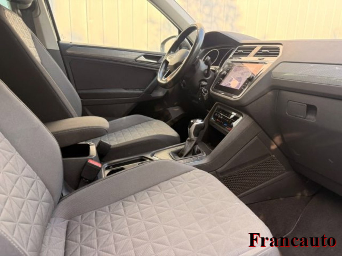 Volkswagen Tiguan 2.0 TDI 150 CV SCR DSG 4MOTION Life (8)