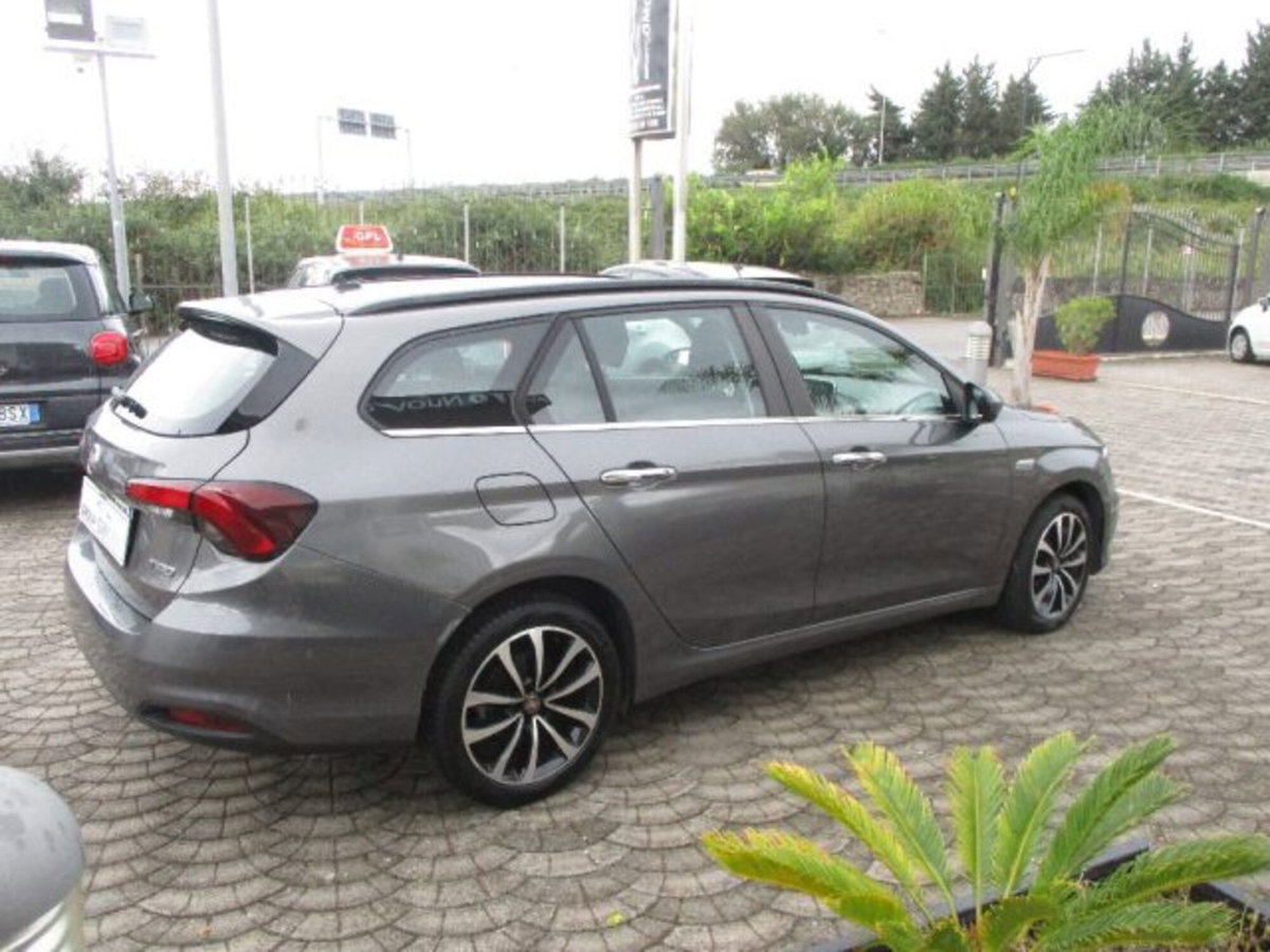 Fiat Tipo Station Wagon Tipo 1.6 Mjt S&S DCT SW S-Design (4)