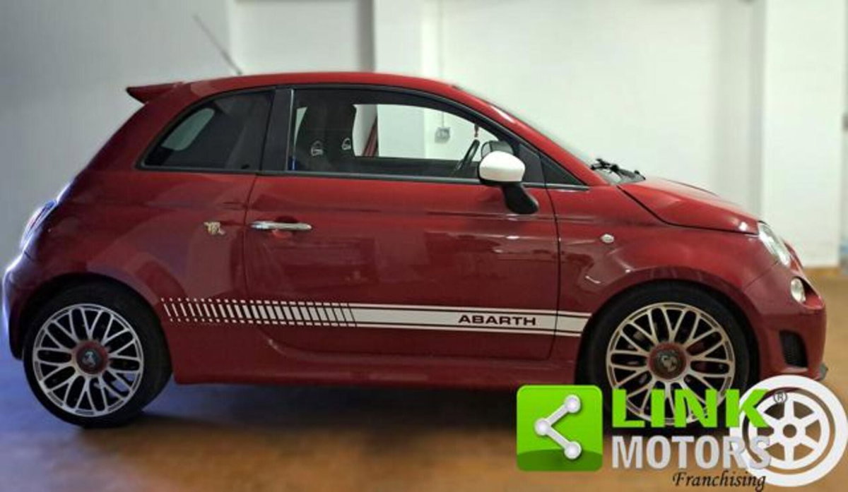 Abarth 500 1.4 Turbo T-Jet (9)