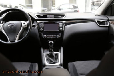 Nissan Qashqai 1.2 DIG-T N-Connecta (11)