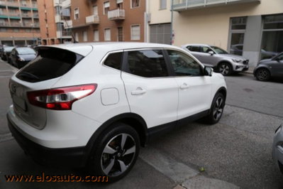 Nissan Qashqai 1.2 DIG-T N-Connecta (5)