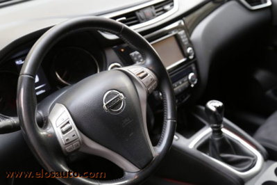 Nissan Qashqai 1.2 DIG-T N-Connecta (9)