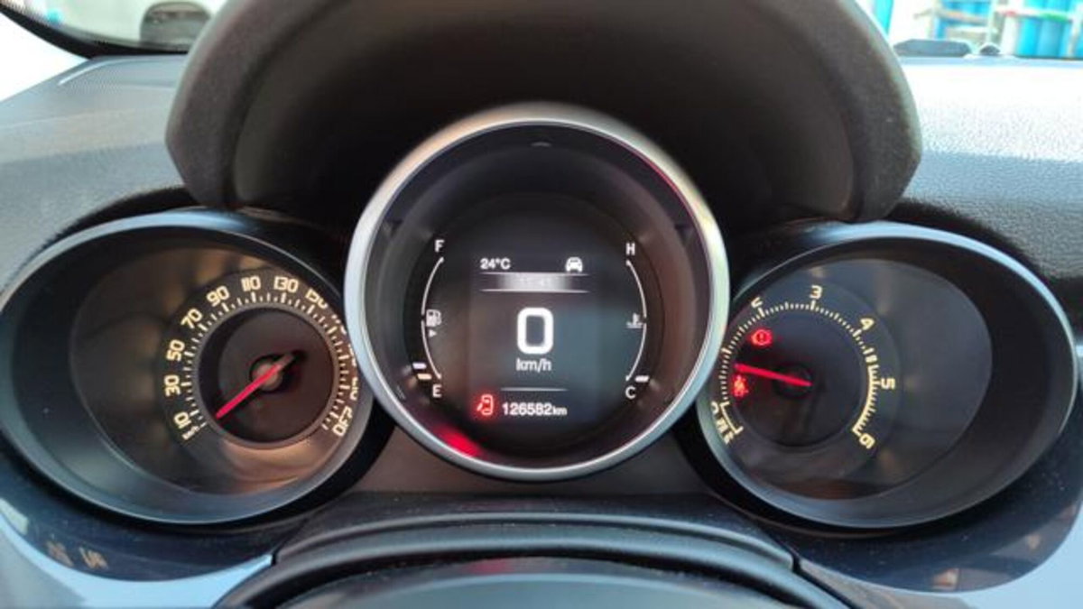 Fiat 500X 1.3 MultiJet 95 CV Pop Star (10)