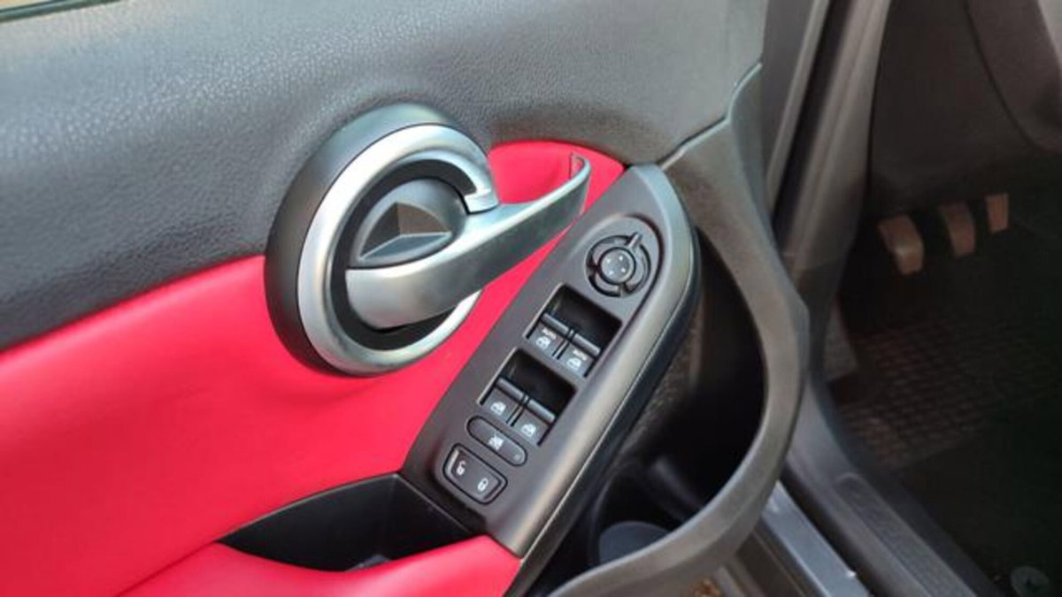 Fiat 500X 1.3 MultiJet 95 CV Pop Star (8)