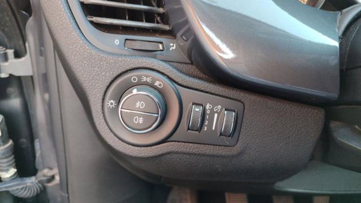 Fiat 500X 1.3 MultiJet 95 CV Pop Star (9)